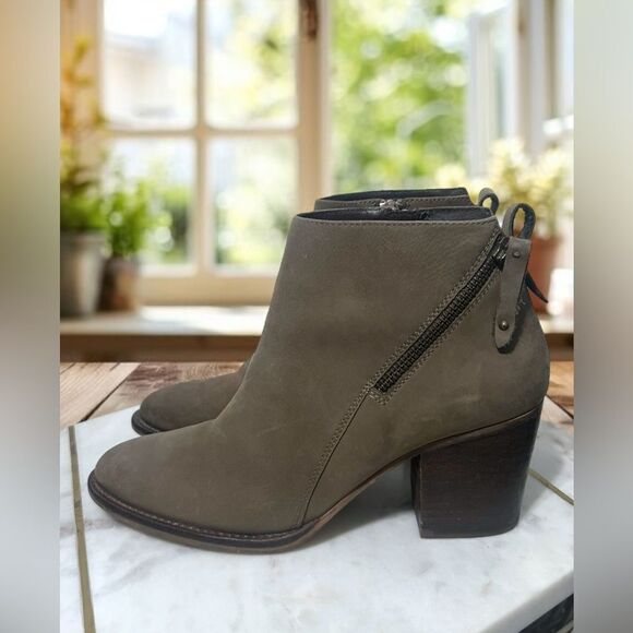 🔥 Blondo Nivada Waterproof Leather Zippered Ankle Booties Size 9 - Picture 5 of 16